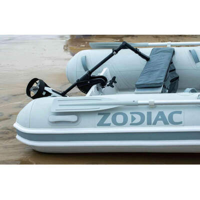 Zodiac Nomad 2.7 ALU med standardbänk och aluminiumdurk, produktvy.