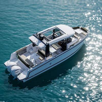 Alternativ beskärning av officiell pressbild av Jeanneau EX 34 Hardtop.