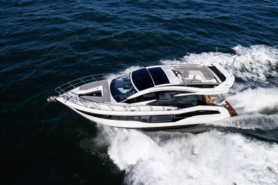 Officiell produktbild av Galeon 510 SKY/510 SKYDECK, exteriör.
