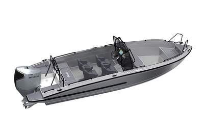 Silver Condor CCX sedd snett akterifrån med mittkonsol, fyra sittplatser och Honda-utombordare.