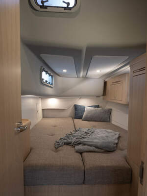 Gästkabin i Arcona 435 Mk II.