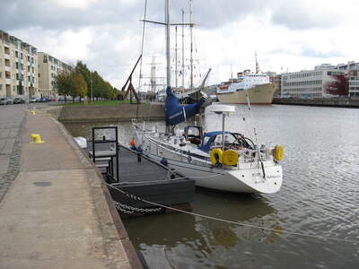 Swan 51 s/y Belmont of Finland, sedd akterifrån i Aura å, Åbo, 2010. Foto: LPfi